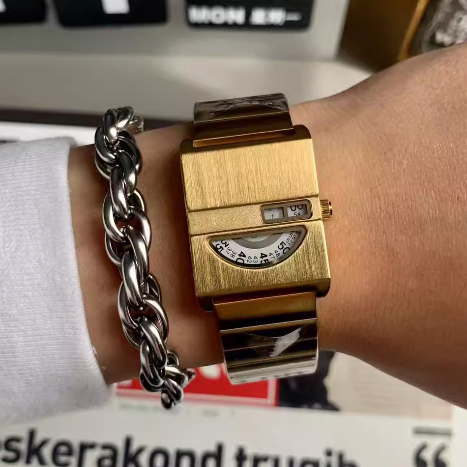 Men's Bracelet Watches Square  - Luxury Watch Life review and price