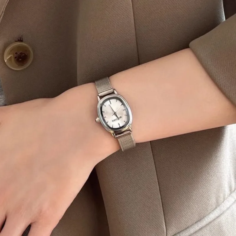 Small Oval Dial Green Watch Si - Luxury Watch Green Dial review and price